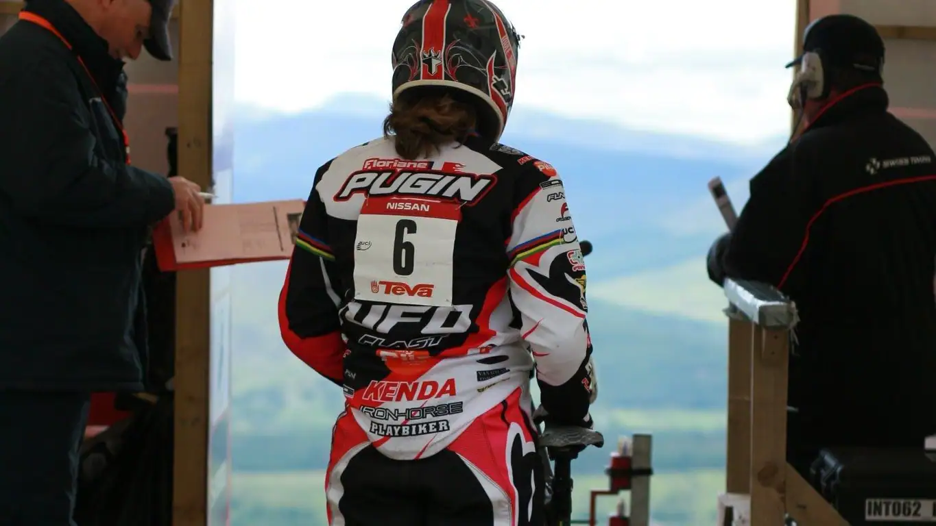 Floriane Pugin — Fort William World Cup 2009 · DHI final (start hut)
